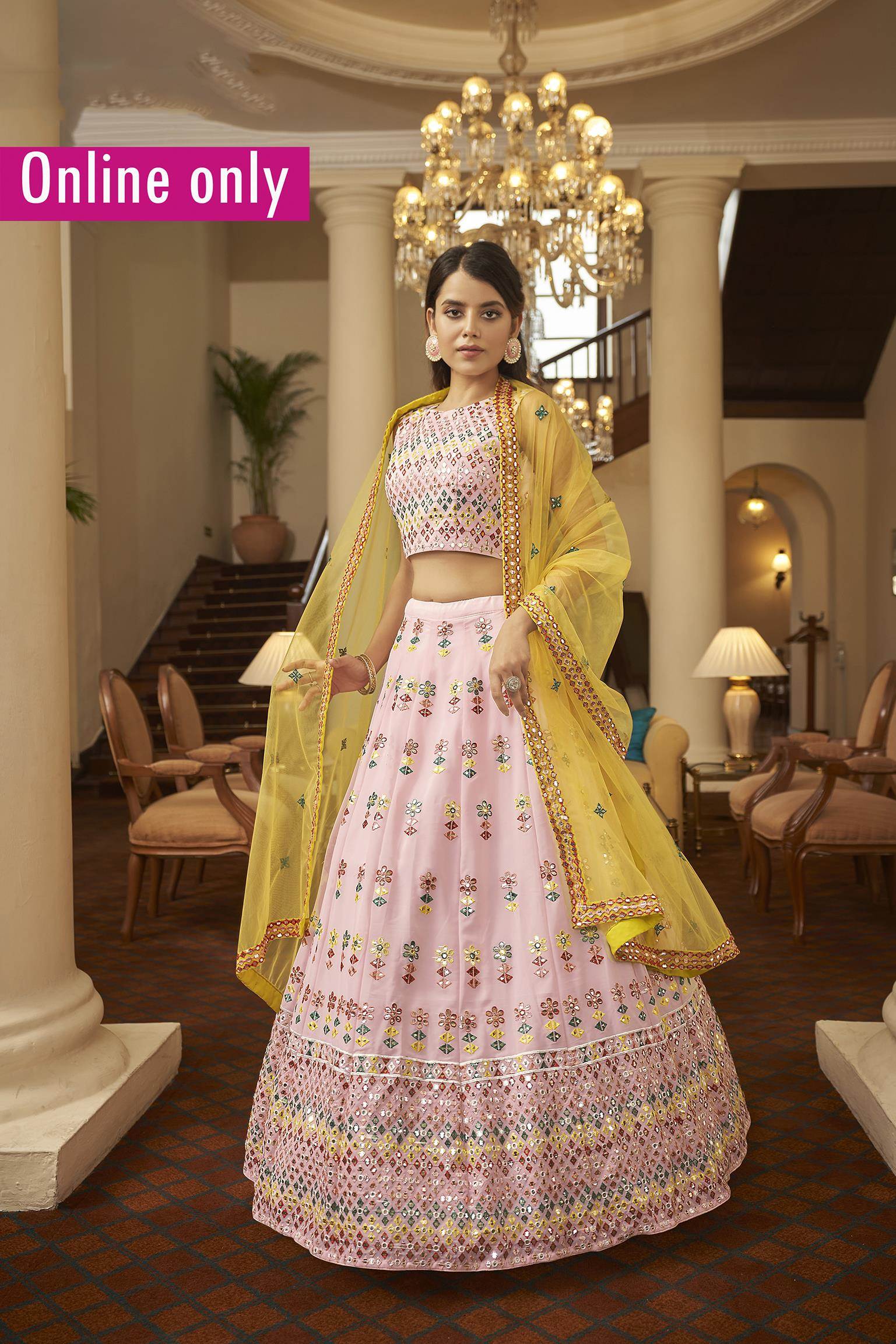 Intimate Wedding With Bride In Pink Lehenga And Kundan & Pearl Jewelry